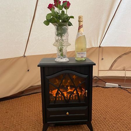 Glamping Tent Mariehamn Exteriör bild